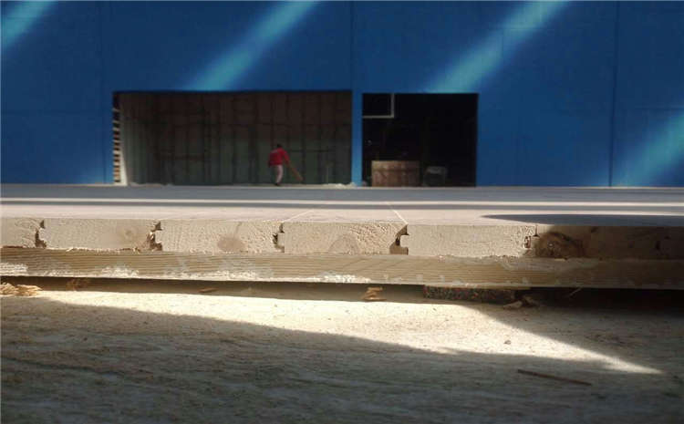 沈陽硬木企口體育木地板廠家報(bào)價(jià)