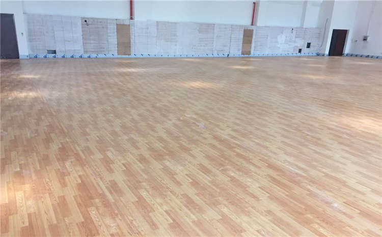 楓樺木運動木地板適用于那些場館？